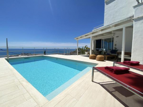 Villa Sitges Altavista Amazing View South oriented Calm Area AC Beach 2 minutes